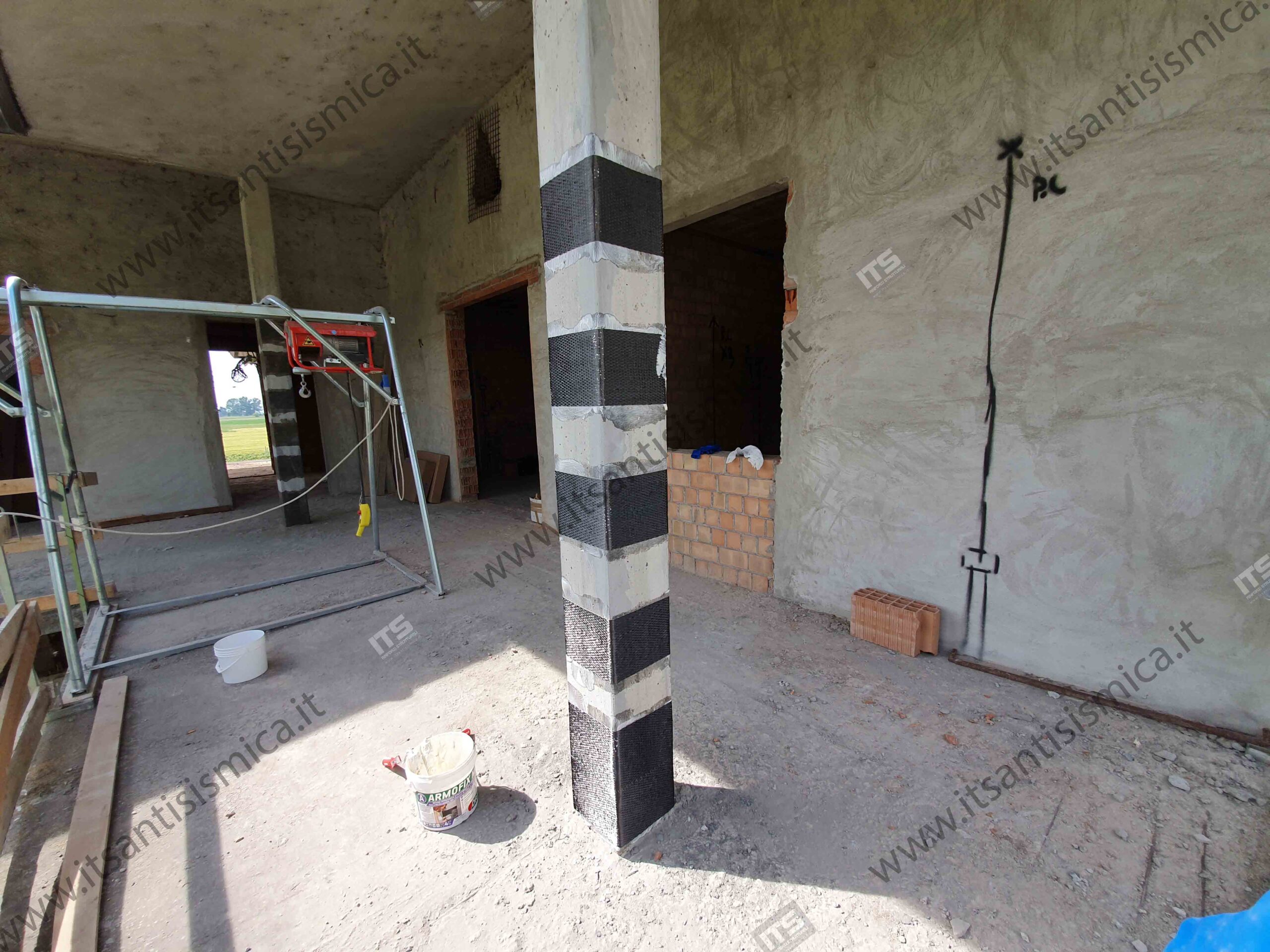 Pilastri a Carpi — Carpi (MO) — fotografia di cantiere 5